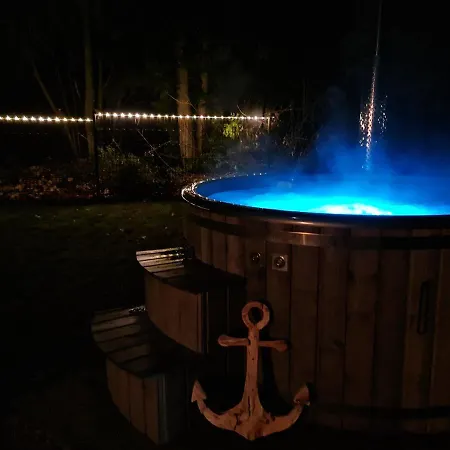 Ferienhaeuser Kiebitzsee * Falkenburg