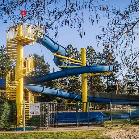 Ferienhaeuser Kiebitzsee * Falkenburg